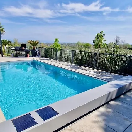 ヴィラ Victory Garda Relais - Swimming Pool-jacuzzi-bbq ソイアーノ・デル・ラーゴ